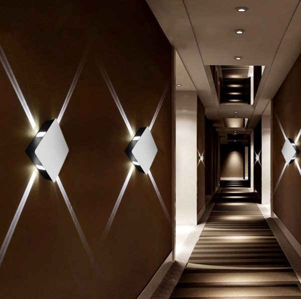 Square Wall Lamp