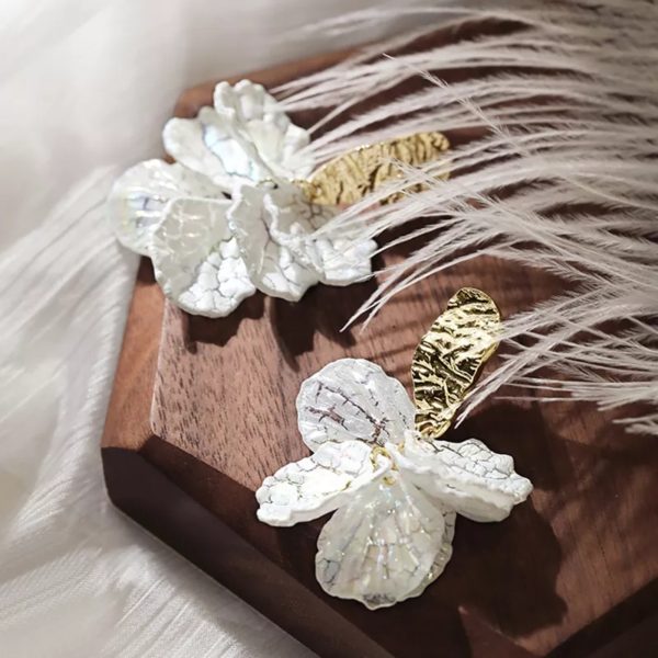 Cracked Shell Earrings