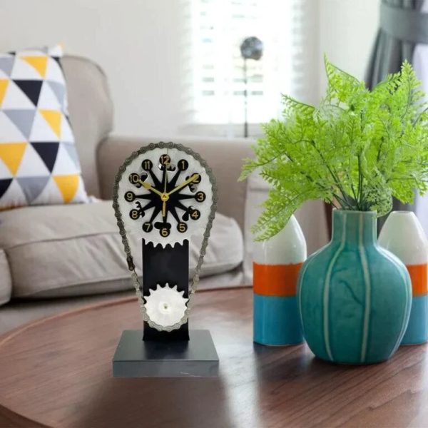 Rotating Gear Clock