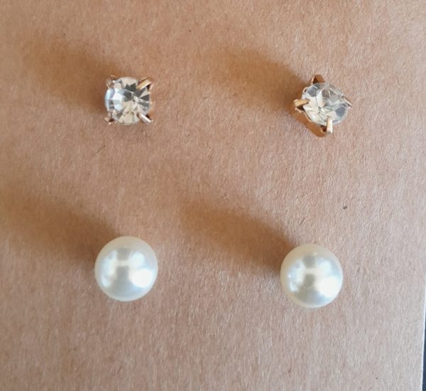 Pointed Moon Studs Set