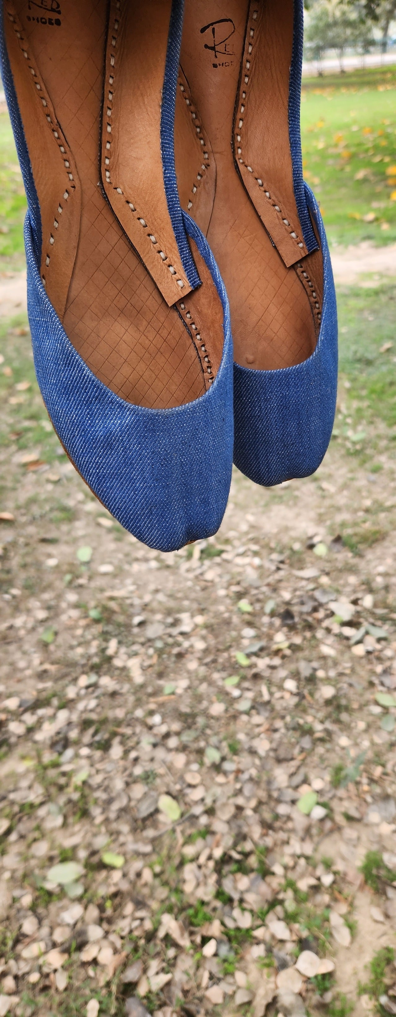 Denim Khussa
