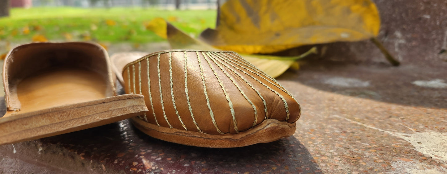 Hand-Stitched Striped Khussa