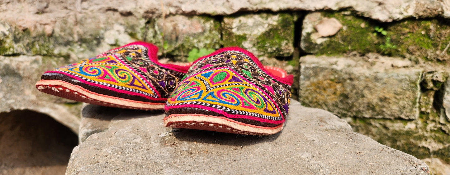 Sindhi Slipper