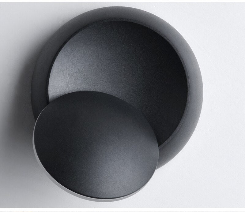 Modern Rotatable Wall Light