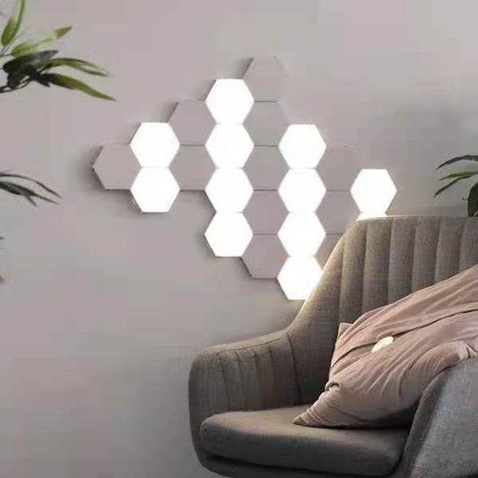 Hexagonal Honeycomb White Wall Light