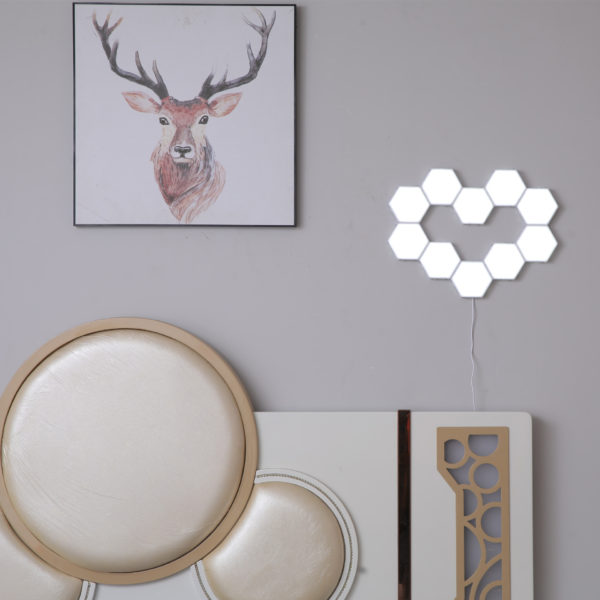 Hexagonal Honeycomb White Wall Light