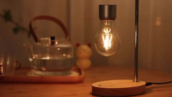 Magnetic Levitation Light Bulb